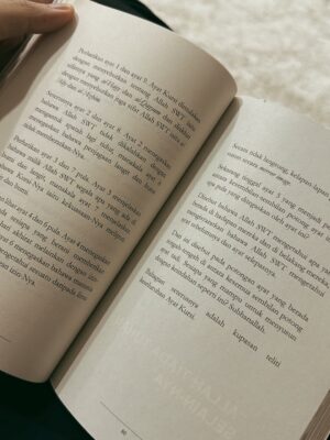 Neelofa Instagram - Sebab hidup tak selalu ada tema, kadang just⦠moments, Ų§ŁŲŁ
ŲÆŁŁŁŁ untuk semuanya š¤²š¼š
