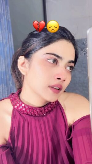 Neeru Yadav Instagram - भोत महँगी पड़गी मेरे तेरी 🫵🏻 मोहब्बत💔🙏🏻