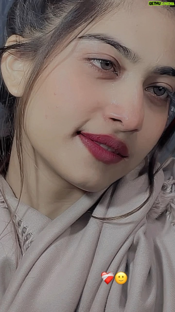 Neeru Yadav - 212.5K Likes - Dil dekh 🙂