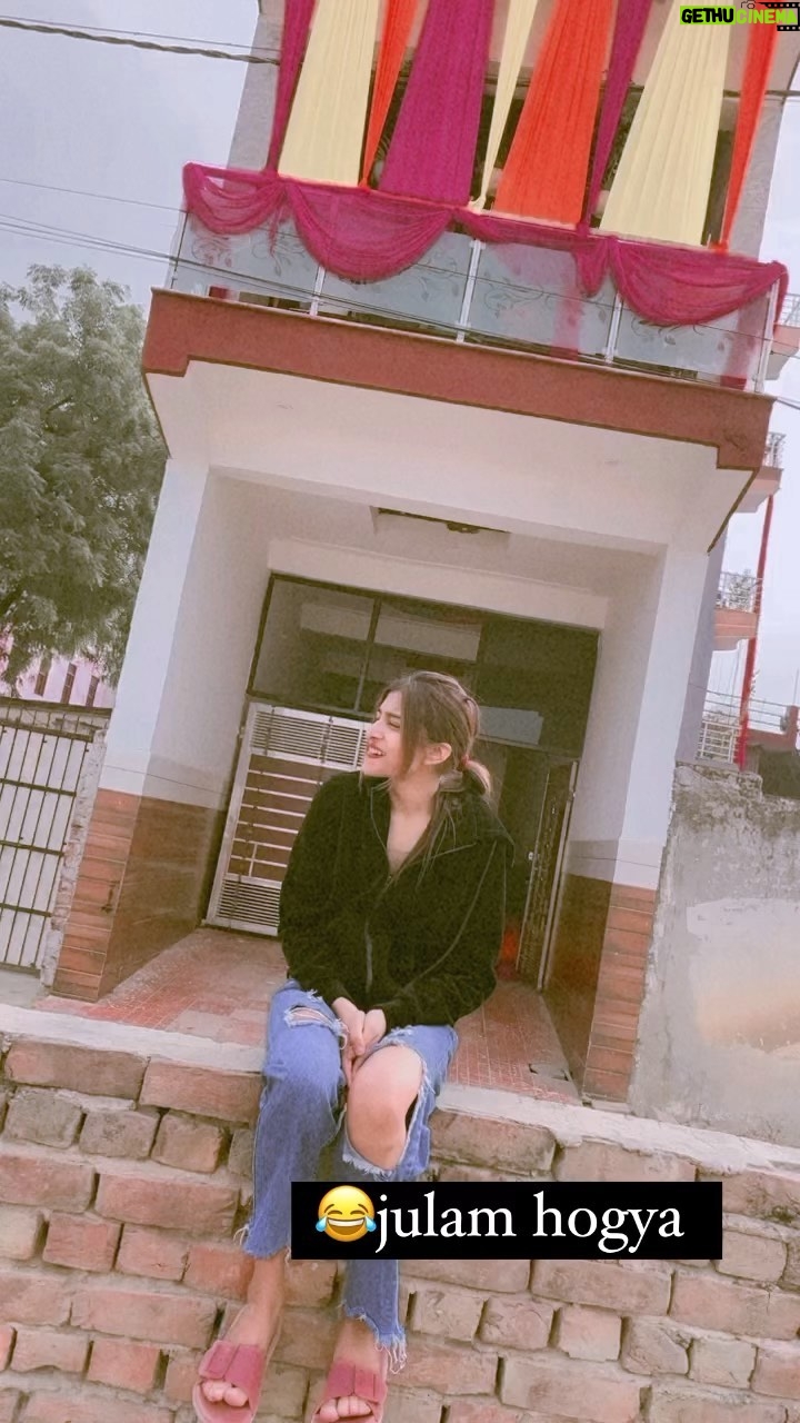 Neeru Yadav - 80.8K Likes - Naash hogya 😂😂😂🤣