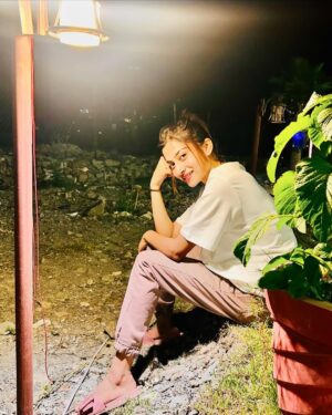 Neeru Yadav Instagram - 🫠⛰️Rishikesh ❤️‍🩹
