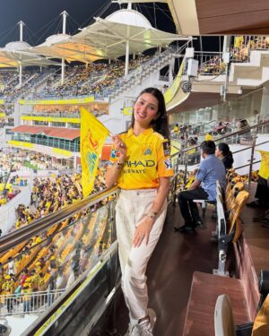 Neetu Bisht Instagram - And I finally got to see THE Dhoni play live. A childhood dream come true. Win or lose, this moment will stay with me forever.
Thank you so much to @etihad for making this happen – truly grateful for this unforgettable experience!❤️