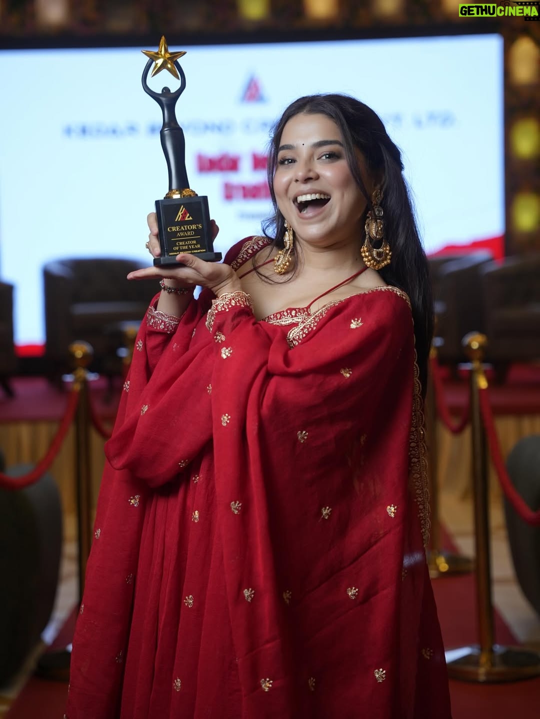 Neha Bhandari - 165.7K Likes - Still trying to find the right words… but THIS moment 😬
To be seen, celebrated, and honoured like this it’s surreal Thank you for the love, the respect, and this beautiful recognition. 🫶🏻🧿
Forever grateful to everyone who’s been part of my journey and a heartfelt thank you to @kedarbeyondcreations for this award it truly means the world