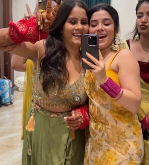 Neha Bhandari Instagram - It’s wedding season - DOST KI HALDI 🤍
.
.