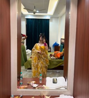 Neha Bhandari Instagram - It’s wedding season - DOST KI HALDI 🤍
.
.