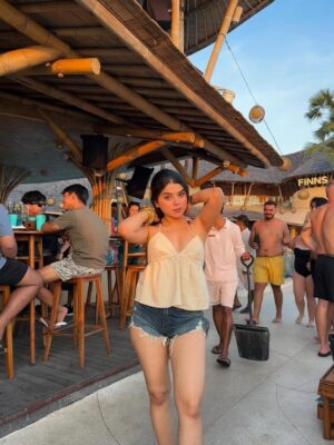Neha Bhandari Instagram - ☀️🏖️