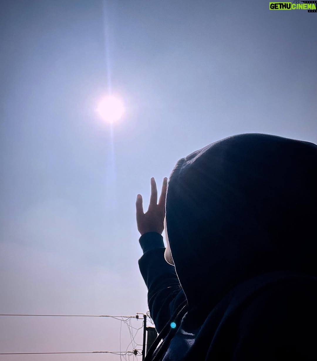 Neha Khatun - 3 Likes - The child inside self urge to do some unconventional 🤍
..
#sun #sunkissed #sunshine #instadaily