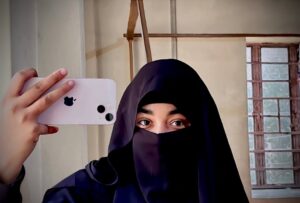 Neha Khatun Instagram - Ramadaan🤍✨
..
#ramadankareem #islam #muslima #niqab #eyes #ramadan