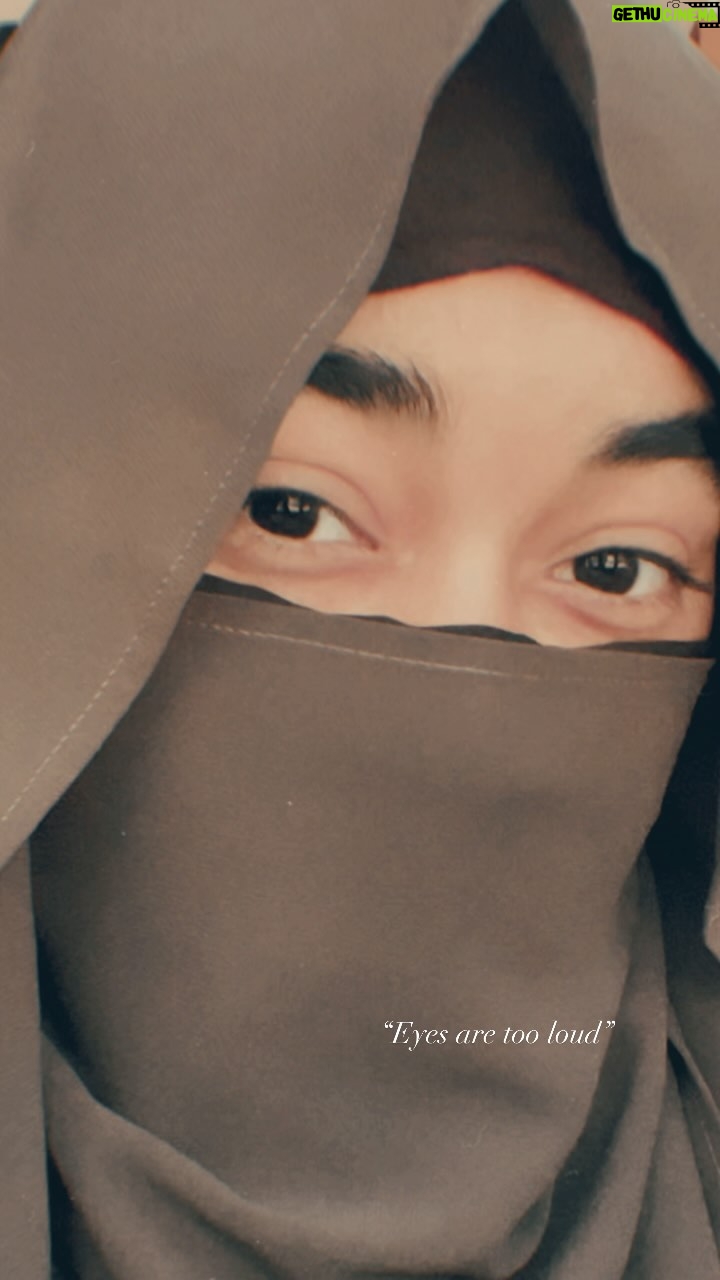 Neha Khatun - 3 Likes - Eyes are too loud 👀
#explorepage #fyp #reelsinstagram #islam #trending #muslimah #eyes #niqab