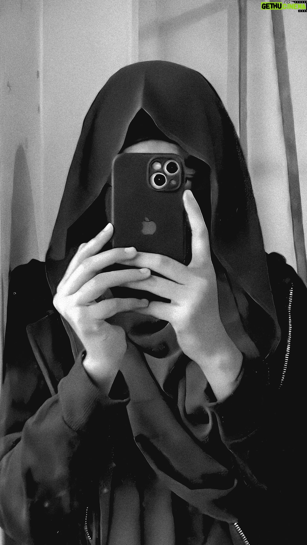 Neha Khatun - 3 Likes - Utney Gunegar hogye hum👀 @iam_nehakhatun 
#explorepage #fyp #reelsinstagram #islam #muslimah #trending #eyes #islamicpost #ownvoice #urdupoetry #poetry