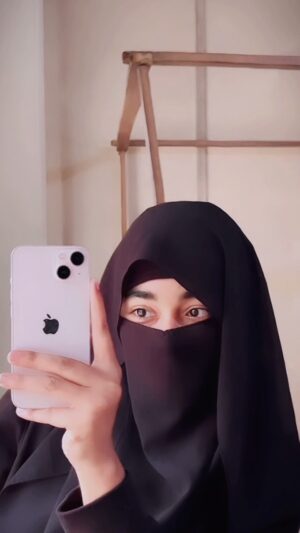 Neha Khatun Instagram - Live•Learn•Love🤍..
..
#eyes#burkha #abaya #trending #reelsinstagram #islamic