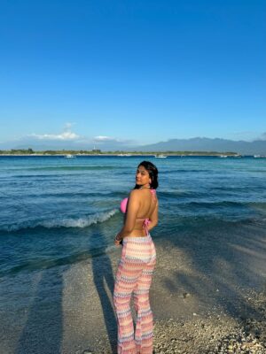 Neha Nirwal Instagram - Tropical 🌴 island feels, soulful Bali food 🍱
.
.
.
.
.
.
.
.
.
.
.
#portrait #portraitphotography #fotografía #fotografie #aesthetic #postitfortheaesthetic #explore #explorepage #fyp #fypシ゚ #bali #indonesia #travel #travelgram #travelislife #travelphotography #travelblogger #beach #gillitrawangan