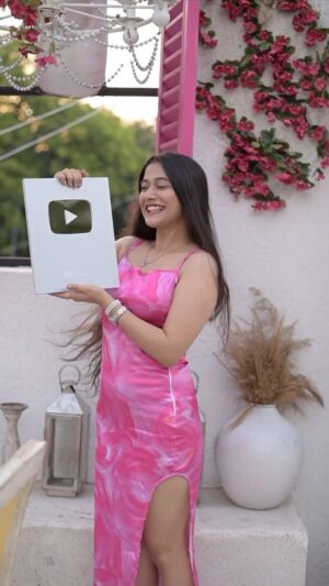 Neha Nirwal Instagram - 100k 😭🫶🏻 I still can’t believe it’s actually happening 🥹✨
I had always dreamt of this moment, and now it’s finally becoming a reality.
So, cheers 🥂 to reaching our first milestone, with more to come ✨
I’m always grateful for the love and support you all have shown ♥️
Thank you @youtubeindia @youtube for making this possible 🌟
.
.
.
.
.
.
.
#silverplaybutton #youtube #youtubecreator #youtubecreatorawards #manifest #100k #youtubeindia #milestone #réel #reelsinstagram #reelkarofeelkaro #explorepage #explore #fyp #fypシ #trending #relatable #nehanirwal #viralreels