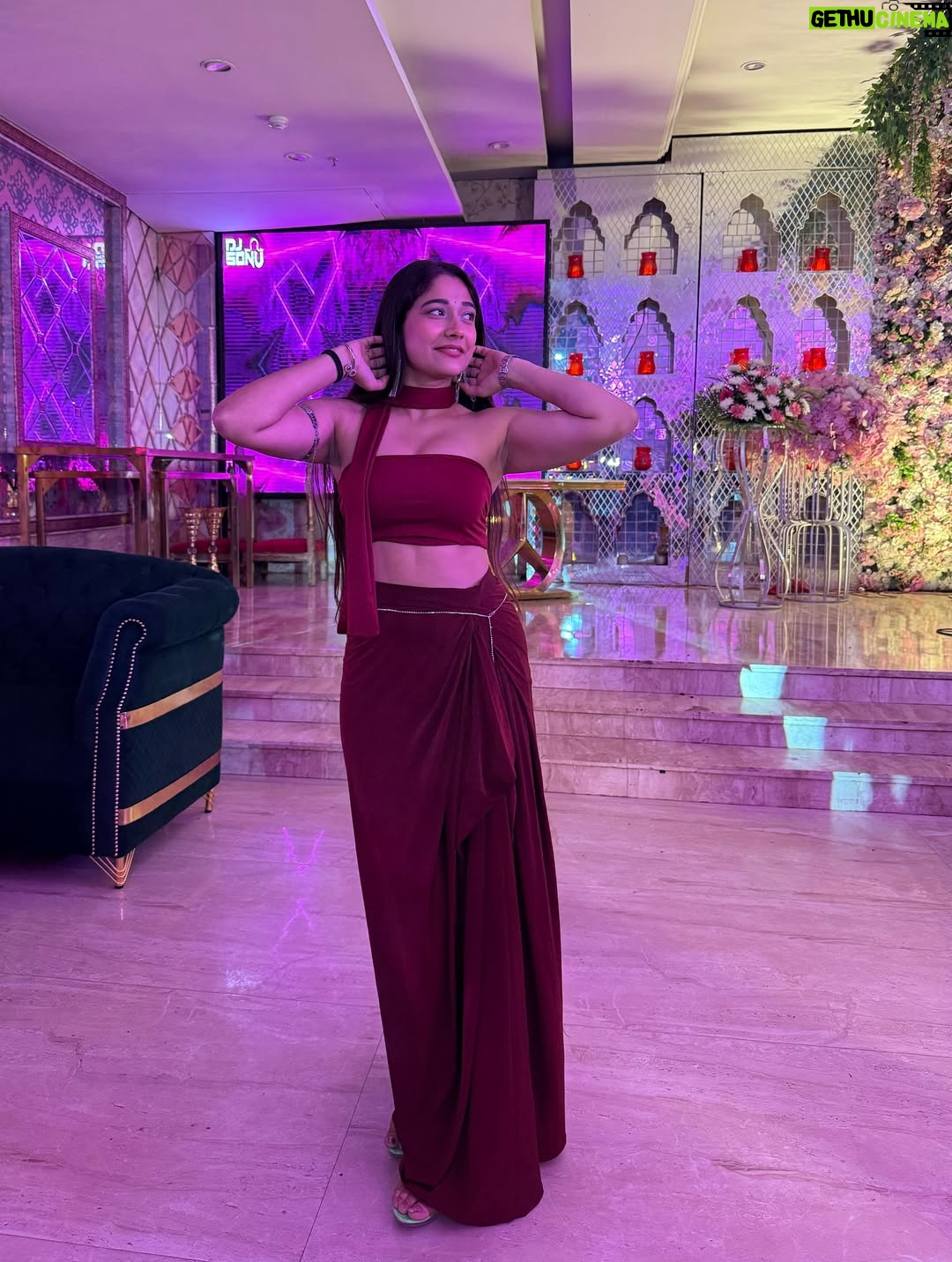 Neha Nirwal - 4.3K Likes - ✨♥️
.
.
.
.
.
.
.
.
.
.
.
#portrait #portraitphotography #fotografia #fotografie #aesthetic #postitforaesthetic #explore #fyp #fypシ #ootd #ootdfashion #outfits #outfit #fashionable #fashionblogger