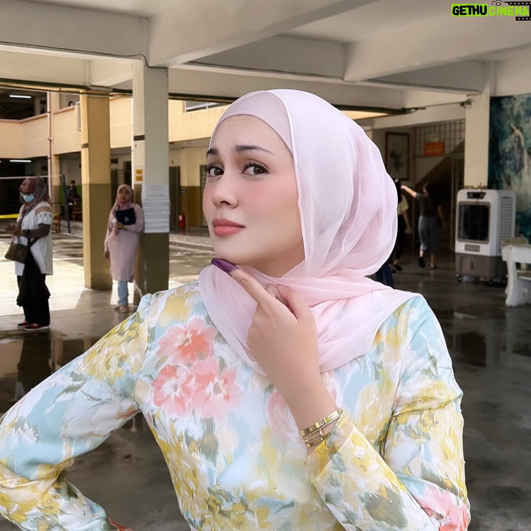 Nelydia Senrose - 116.3K Likes - Untuk Malaysia, tanah air ku tercinta 🤍🇲🇾 #pru15