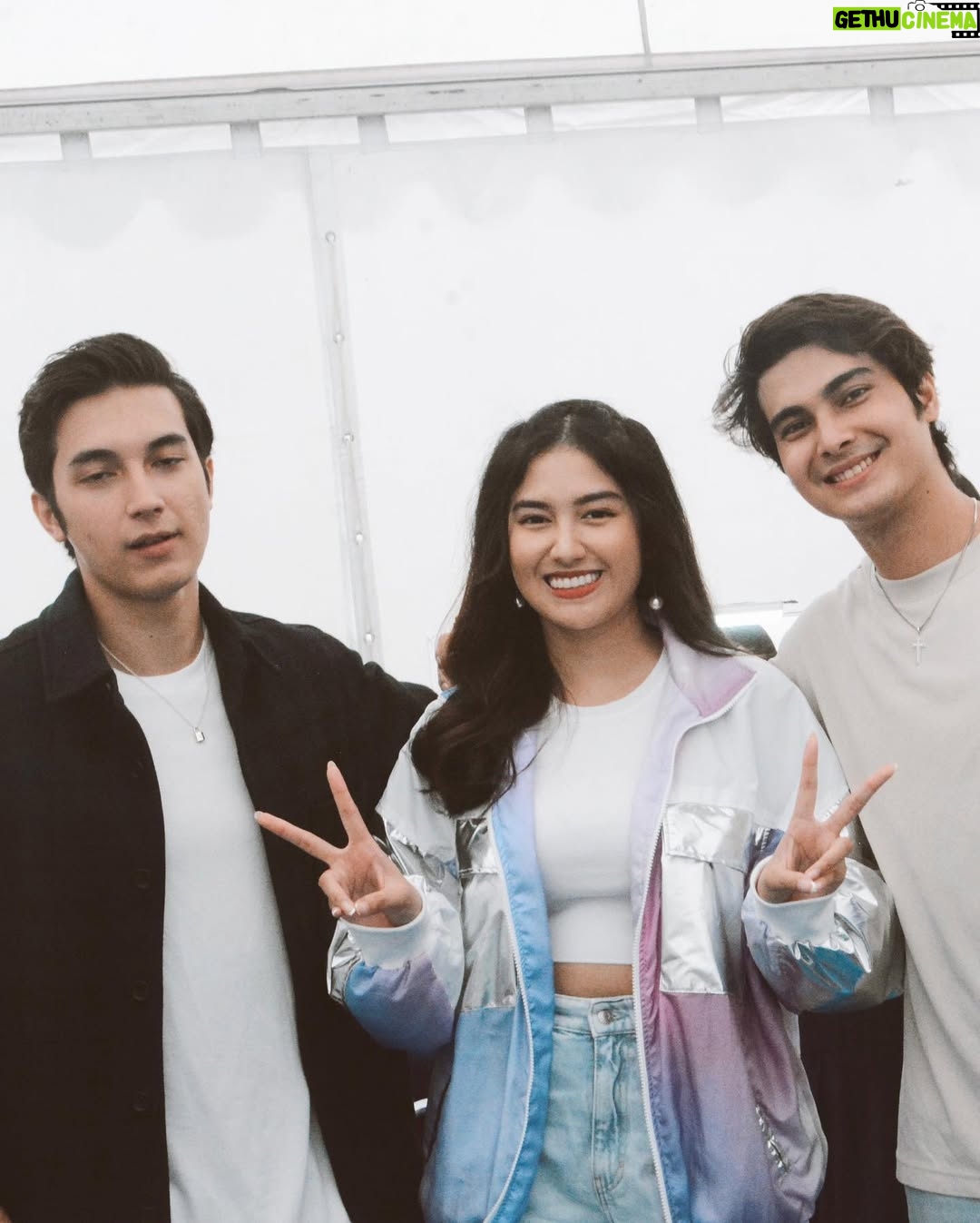 Neneng Rosediana - 62.9K Likes - Siap melihat kehidupan Rindu ,Suci ,Devan dan Erel mulai hari ini ? 🥹🫶🏻 setiap hari pukul 15.30 WIB hanya di @sctv @sinemart_ph