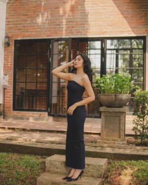 Neneng Rosediana Instagram - Es bonbon buah kecapi.
I was born to make you happy.
🖤😌
•
📸 : @ghipsssss