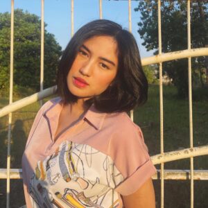Neneng Rosediana Instagram - Met sore…🌞