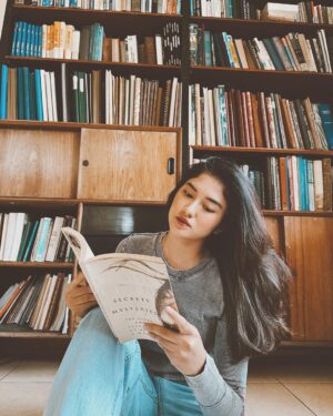 Neneng Rosediana Instagram - Kasih yang meRindu 🥀