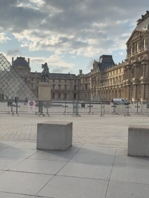 Nesrin Sanad Instagram - Here and there 🗼✨
Belated @peetdullaert @parisfashionweek @hautecoutureweek
.
.
.
.
.
.
.
.
.
.
.
.
.
.
.
.
.
.
.
.
#HauteCouture #Paris #PeetDullaert #PeetDullaertCouture #Fw25 #Hcw #NesrinSanad #HauteCoutureWeek #ParisFashionWeek #Pfw #Pfw2025 #Pfw25 #ParisFashionWeek2025 #Pfw2025FW