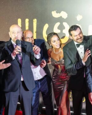 Nesrine AMIN Instagram - من حفل افتتاح فيلم أولاد رزق ٣ فى الرياض 🙏🏻🌟
#ولاد_رزق3 
Styled by @omziag 
Dress @catwalkcoutureofficial 
Jewelry @mahmoudelsirganyjoailliers 
Photo by @studiolaqtat