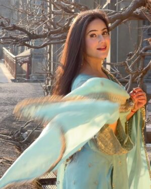 Neyha Thakur Instagram - अंत में परिणाम ही देखे जायेंगे
प्रयास नहीं 🥀
Wearing: @kadhaeeghar
💎
✨
💎
✨
💎
✨
💎
✨
💎
#Trending #Fashion #TrendingFashion #Himachal #Shimla #Hairstyle #Hairstyles #MakeUp #LongHair #LongHairstyle #Photography #PhotoOfTheDay #Photo #Instagram #SuitLover!#SuitLovers #GreenSuit