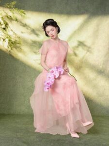 Actress Ngoc Trinh HD Photos and Wallpapers September 2025