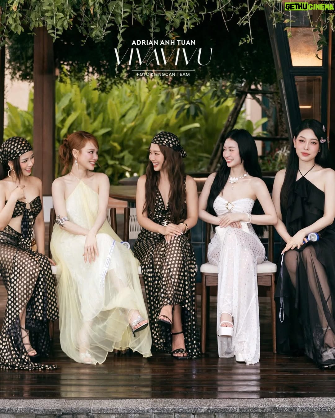 Nha Phuong - 1.9K Likes - Vi va vi vu @hoiana_resort_golf cùng các chị em trong thiết kế xinh đẹp của @valenciani1 🍋

Special thanks to:
Makeup: Ái Lê
Hair: Hồ Hải Triều
Stylist: Đặng Minh Bảo
Photo: Team Kiếng Cận
 #Vivavivu #Valenciani #AdrianAnhTuan