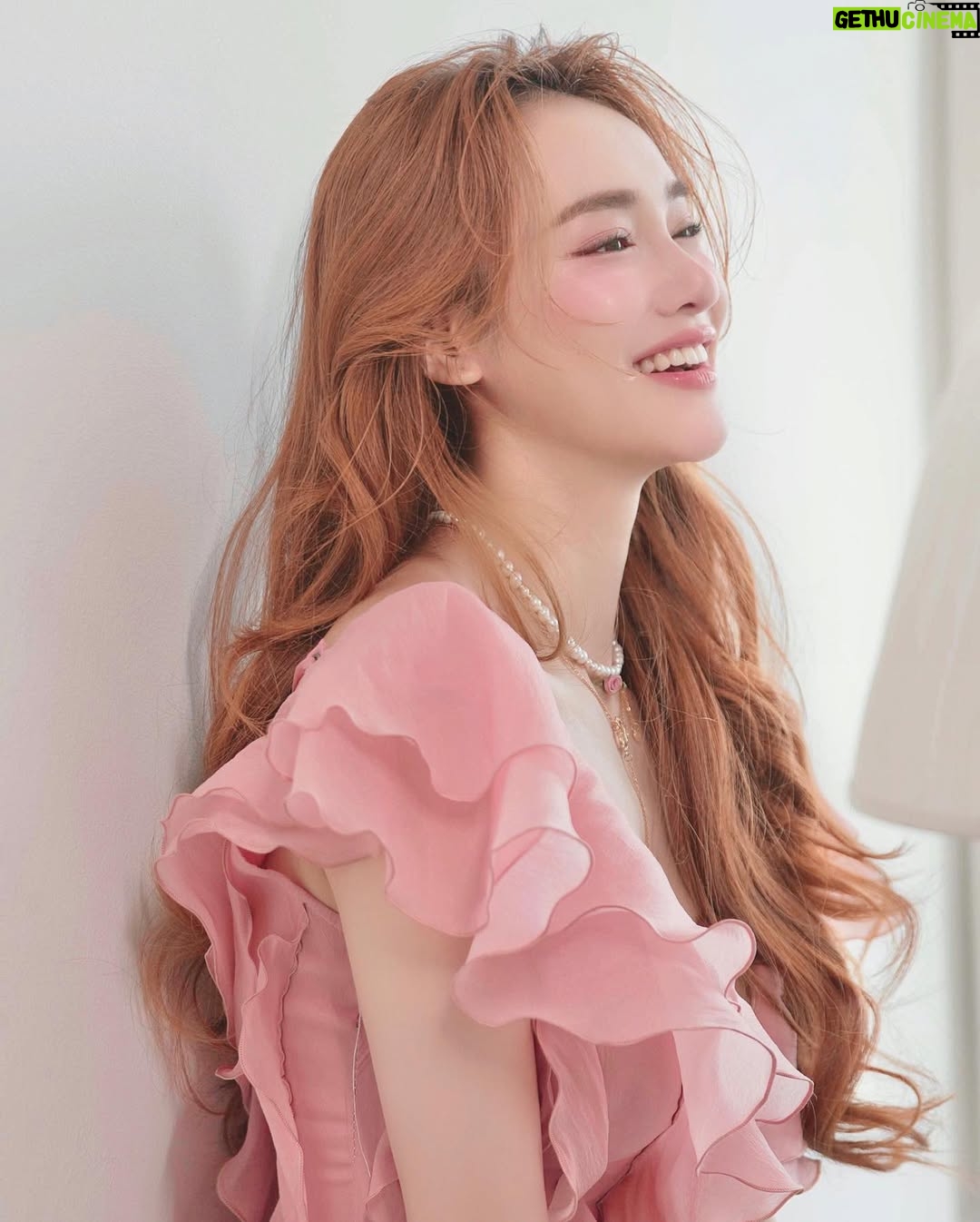 Nha Phuong - 60.3K Likes - Your muse ✨💐 #NhaPhuong #flowers