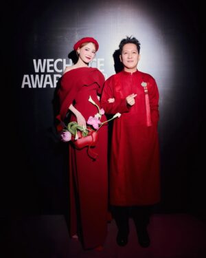Nha Phuong Instagram - Chúc mừng Wechoice Award lại có thêm một lễ trao giải thành công rực rỡ ✨

Phương vô cùng ấn tượng bởi chủ đề "Việt Nam tôi đó" của năm nay, với những câu chuyện truyền cảm hứng, những tiết mục mãn nhãn và những tấm gương đáng tự hào 🇻🇳.

Chúc cho Wechoice những năm sau sẽ luôn giữ được tinh thần tích cực, mang đến thêm nhiều giá trị đáng tôn vinh đến với khán giả ♥️

Special thanks to:
Photo: Mon Trần
MUA: Ái Lê
Stylist: Kye Nguyễn Agency