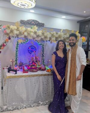 Nibeditaa Paal Instagram - First photo dump for Ganpati because I’m so overwhelmed!
Thanks you to everyone who made it Gannu couldn’t have been happier to see you all!
This is me personally telling each and every one of you how much I love you guys 😍♥️
Ganpati Bappa Morya!
Posting part 2 tomorrow 🤗
.
.
#ganpati #festival #friends #explore #love #gratitude
