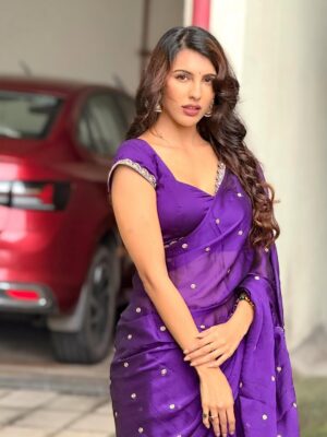 Nibeditaa Paal Instagram - Happy Ganesh Chaturthi 🙏🏻♥️🌟
.
.
#festive #ganeshchaturthi2025 #season #trending #instagood #festival #insta #explore