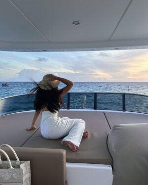 Nicole Parham Instagram - bits of maldives 🌊🐚🏝️ 🩵