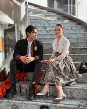 Nicole Parham Instagram - Adhisty & Ravi 🤍
@cintacinderella_series setiap hari jam 19:15 di @mdtv !
