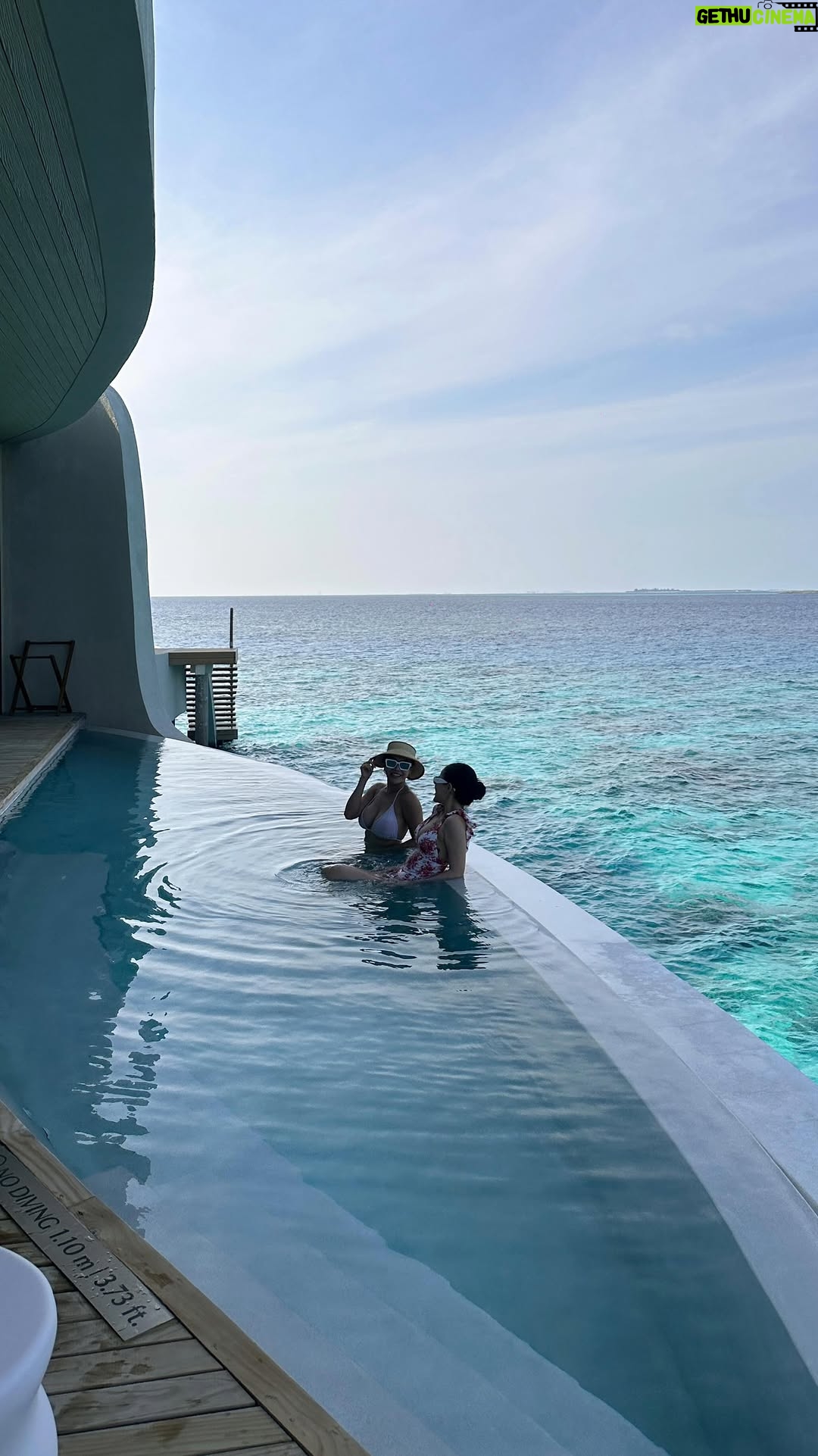 Nicole Parham - 4.7K Likes - Hello Maldives!🇲🇻