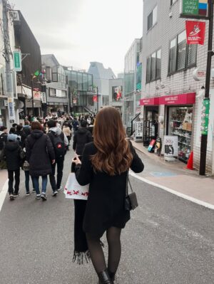 Nicole Parham Instagram - unreleased bits of me in Japan 🇯🇵🍣