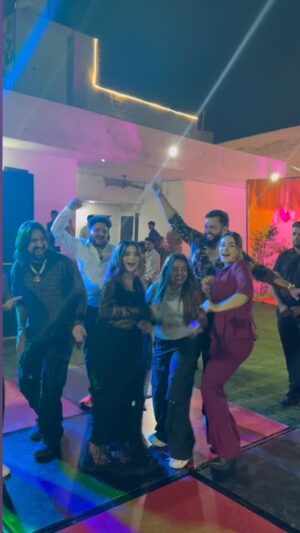 Nidhi Negi Instagram - ❤️🔥🤩✨
@aakashkhatri3334 @kuldeepkaushik1 @13_maharaaj @mithuuworldzz @anjali.__.99