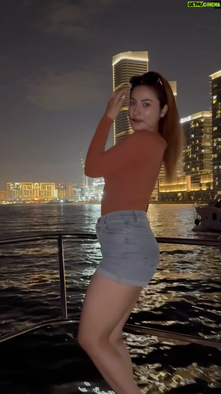 Nidhi Negi - 31K Likes - Born to shine ✨
#dubai🇦🇪