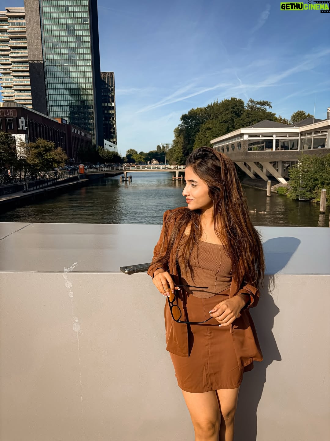 Nidhy Tiwari - 1.3K Likes - 