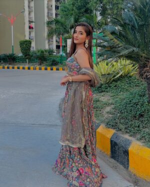 Nidhy Tiwari Instagram - 🥀✨