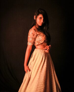Nidhy Tiwari Instagram - Tį“ŹÉ“ TŹį“ Pį“É¢į“! āØ
.
#throwbackthursday