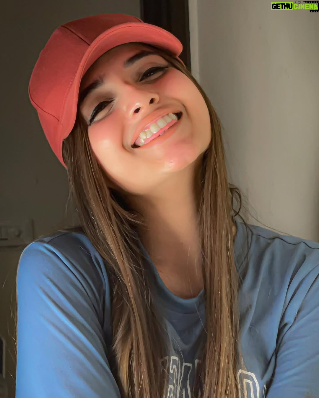 Nidhy Tiwari - 7.5K Likes - ᴍᴏʀᴇ ᴏғ ᴍᴇ 🙈♥️