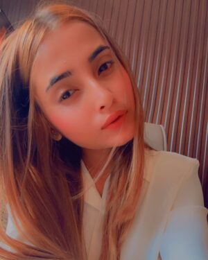 Nidhy Tiwari Instagram - šš¶