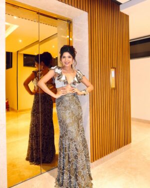 Niharika Jain Instagram - Our first ever award 🥹❤️
Some moments feel straight out of a dream, and this is definitely one of them! ✨
Honored to receive the Best Fashion Influencer – Jury Choice at the Impact Digital Influencers Awards by @exchange4media ! A massive thank you to the jury for this recognition, it truly means the world.
To my amazing team at @chtrbox.represent @chtrbox , you’ve been my rock, my biggest cheerleaders, and my constant support. Thank you for believing in me every step of the way!
And to YOU, my incredible audience, my #NiKaParivar , this journey wouldn’t be the same without your love, encouragement, and faith in me. From the bottom of my heart, thank you for being part of this ride.
Here’s to more dreams, more hard work, and more magic! ✨♥️ #Grateful #ImpactDigitalInfluencersAwards
My outfit from - @the_adhya_designer
@karanpheri @the_dusky_girl__ @milonimapara @kritikathreen @shlaghagupta
#niharikajain