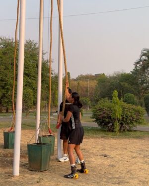 Nikhat Zareen Instagram - Had an incredible time training at @army_sports_insitute_ .
Got to push myself, sharpen my skills, and reconnect with the fighter in me. Boxing is all about staying focused, and this place helped me find that focus again. One step, one punch, one round at a time — the dream’s still in sight. 🎯🙌🏻
@media.iccsai @gosportsvoices