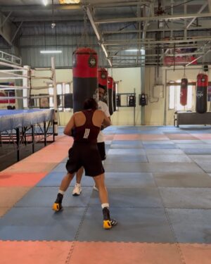Nikhat Zareen Instagram - Had an incredible time training at @army_sports_insitute_ .
Got to push myself, sharpen my skills, and reconnect with the fighter in me. Boxing is all about staying focused, and this place helped me find that focus again. One step, one punch, one round at a time — the dream’s still in sight. 🎯🙌🏻
@media.iccsai @gosportsvoices
