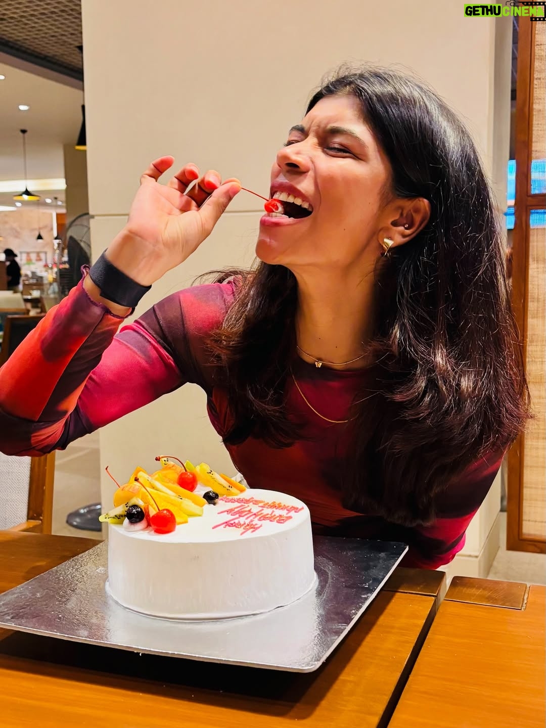 Nikhat Zareen - 10K Likes - Surrounded by love, laughter, and the best people. That’s how a birthday should be.✨🤗

P.S: Thank you everyone for the lovely birthday wishes, you made my day so special.❤️😇🙏🏻