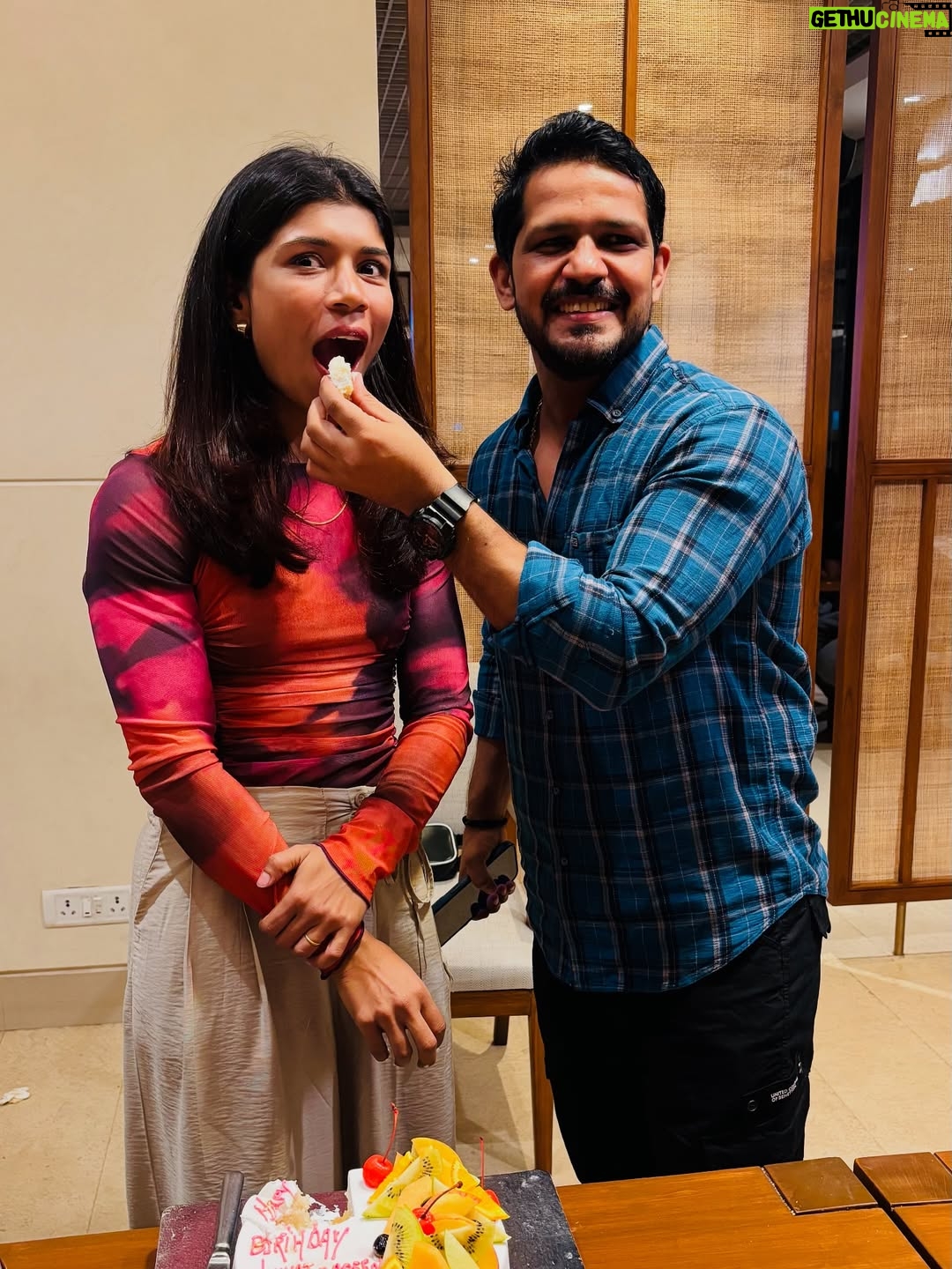 Nikhat Zareen - 10K Likes - Surrounded by love, laughter, and the best people. That’s how a birthday should be.✨🤗

P.S: Thank you everyone for the lovely birthday wishes, you made my day so special.❤️😇🙏🏻
