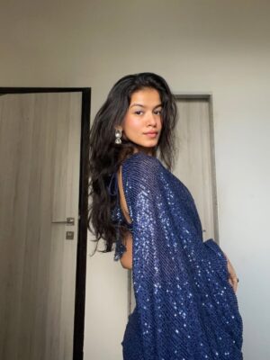 Niki Lalwani Instagram - 🦋
.
#nikilalwani #photo #ootd #explore #fashionblogger #picoftheday