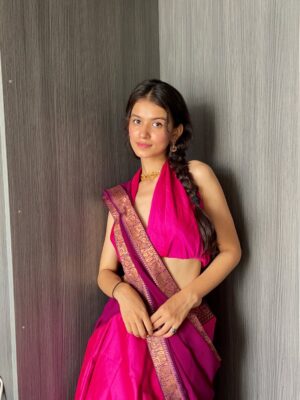Niki Lalwani Instagram - 💞
.
#nikilalwani #photo #ootd #explore #fashionblogger #picoftheday